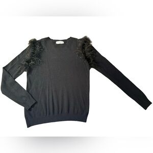 MOD On Trend (EUC) Women’s Black Feather Trim Sweater